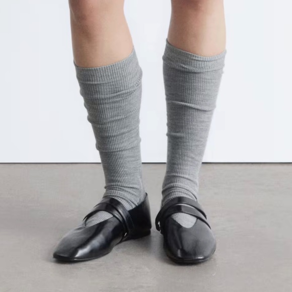 & Other Stories Shoes - NIB & Other Stories Cross-Strap Leather Ballet Flats $139